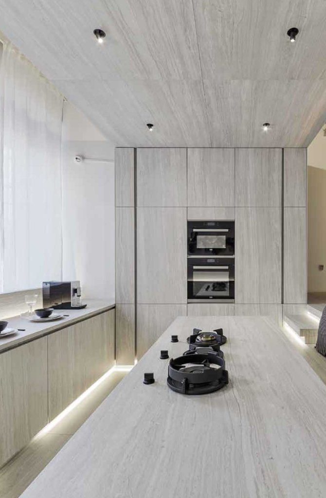 KITCHEN-LOUNGE